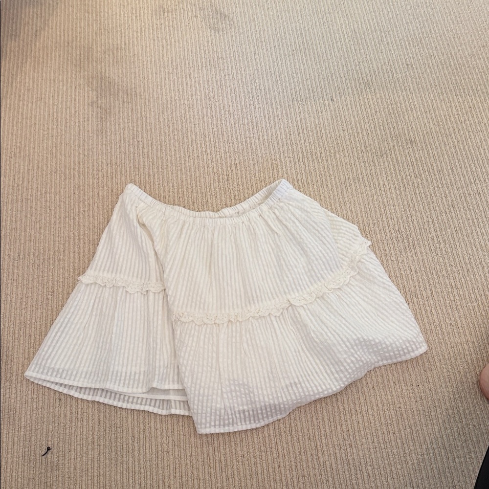 Bonpoint White Tiered Seersucker Skirt with Ruffle Trim